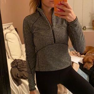Lulu Lemon - Run Briskly 1/2 Zip